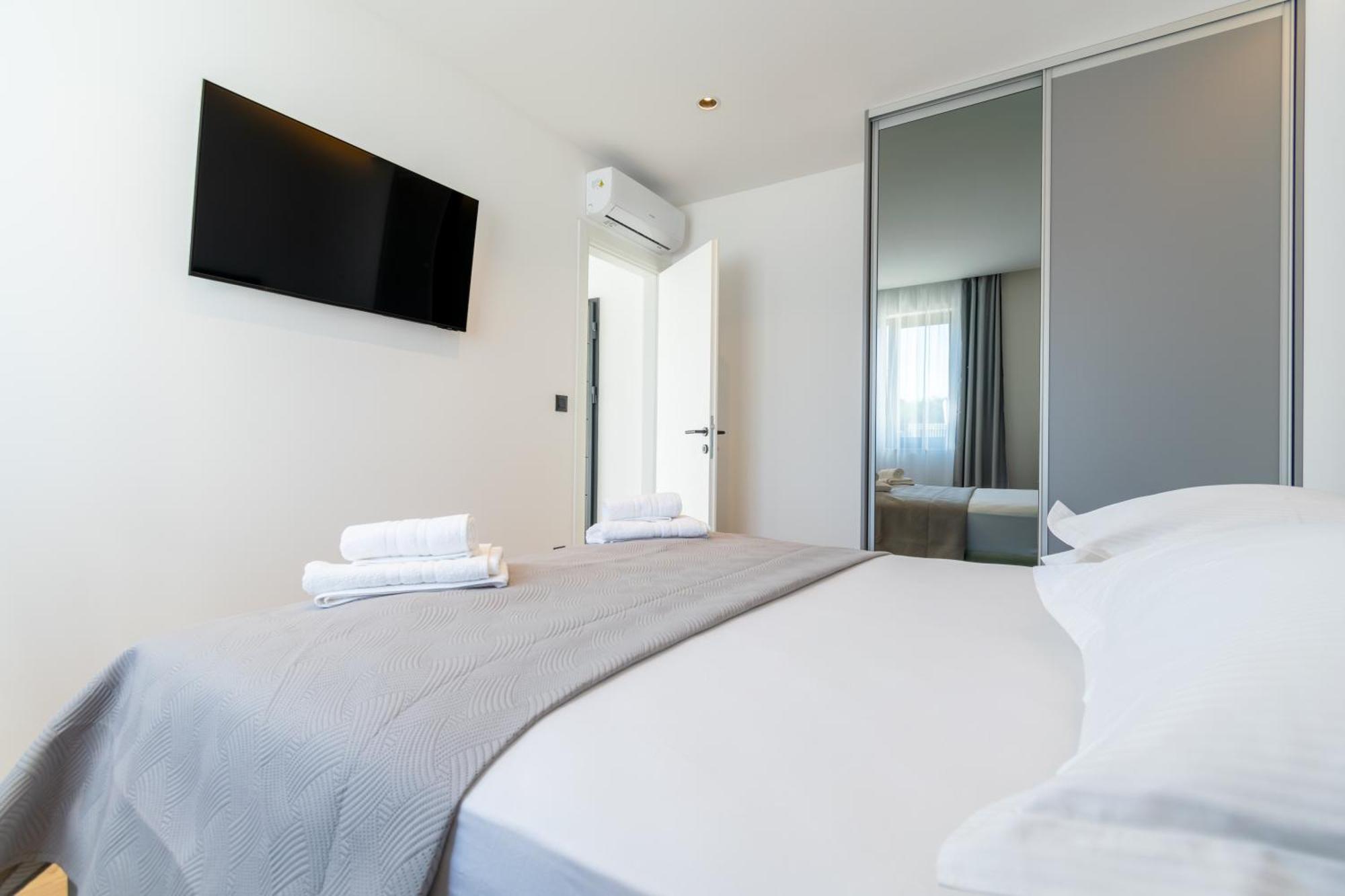 Apartmani Pino 1 Baška Voda Buitenkant foto